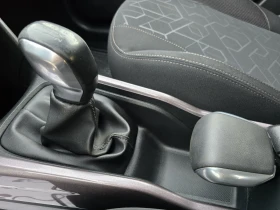 Peugeot 2008 1.2I STYLE 104000KM, снимка 17