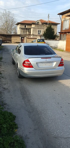 Обява за продажба на Mercedes-Benz E 280 ~Цена по договаряне - изображение 4