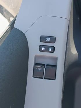 Toyota Yaris 1, 3 i, УНИКАЛНА, ЛИЗИНГ  - 5599 лв. / 2862.72 € - 64451441 7
