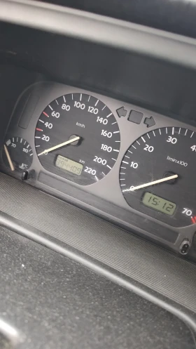 VW Golf Комби  - 1022 € / 1998.86 лв. - 99250205 7