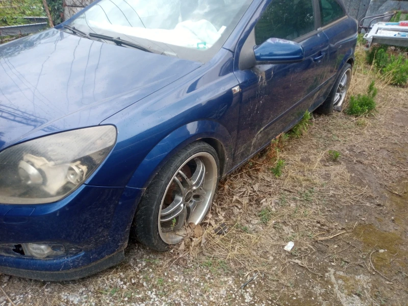 Opel Astra 1.9cdti gtc, снимка 5 - Автомобили и джипове - 47082046