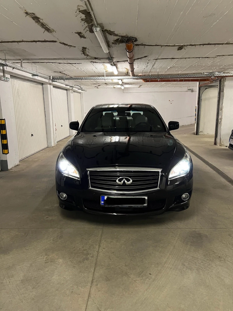 Infiniti M 30d S, снимка 1 - Автомобили и джипове - 46414240