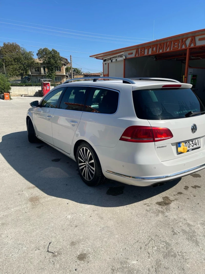 VW Passat, снимка 4 - Автомобили и джипове - 47475097