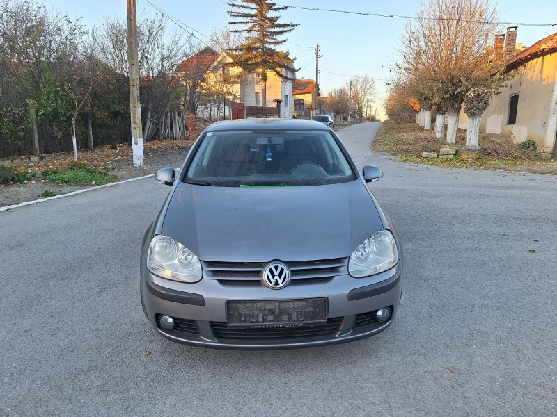 VW Golf 1.9 TDI, снимка 8 - Автомобили и джипове - 47883348