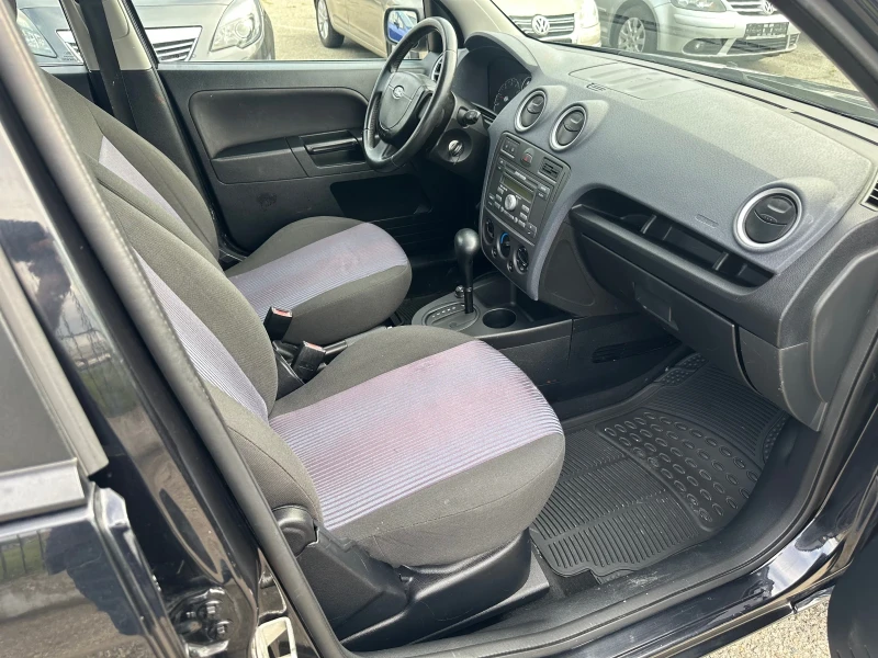 Ford Fusion 1.6 Автоматик, снимка 12 - Автомобили и джипове - 50236073
