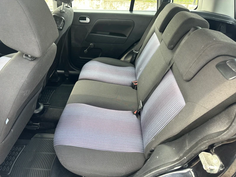 Ford Fusion 1.6 Автоматик, снимка 11 - Автомобили и джипове - 50236073