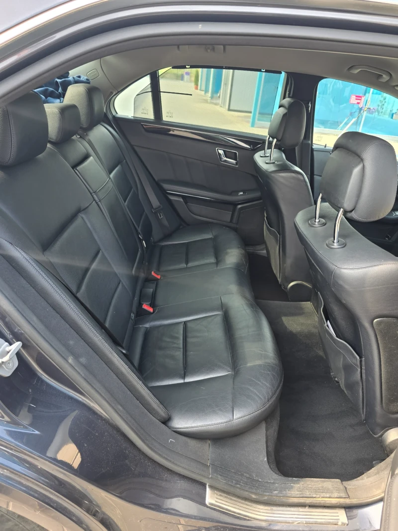 Mercedes-Benz E 350 Сменена верига!, снимка 6 - Автомобили и джипове - 51557156