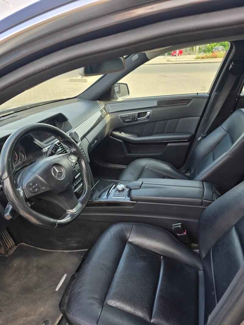 Mercedes-Benz E 350 Сменена верига!, снимка 5 - Автомобили и джипове - 51557156