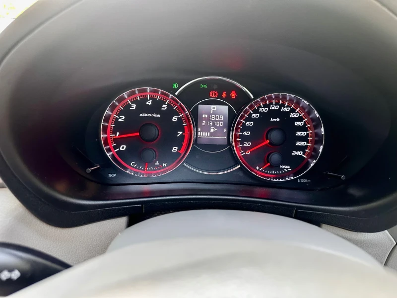 Subaru Forester, снимка 15 - Автомобили и джипове - 51160410