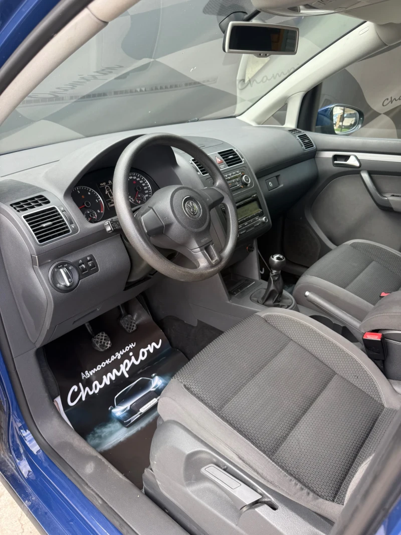 VW Touran Бартер Лизинг, снимка 9 - Автомобили и джипове - 52031590