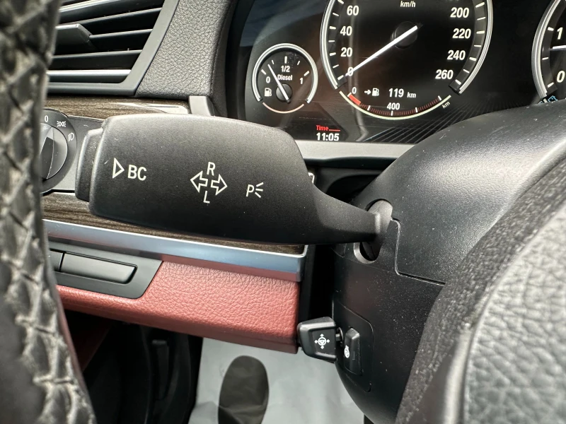 BMW 740 D Xdrive/Фейслифт/Уникат/2014г, снимка 15 - Автомобили и джипове - 52638964