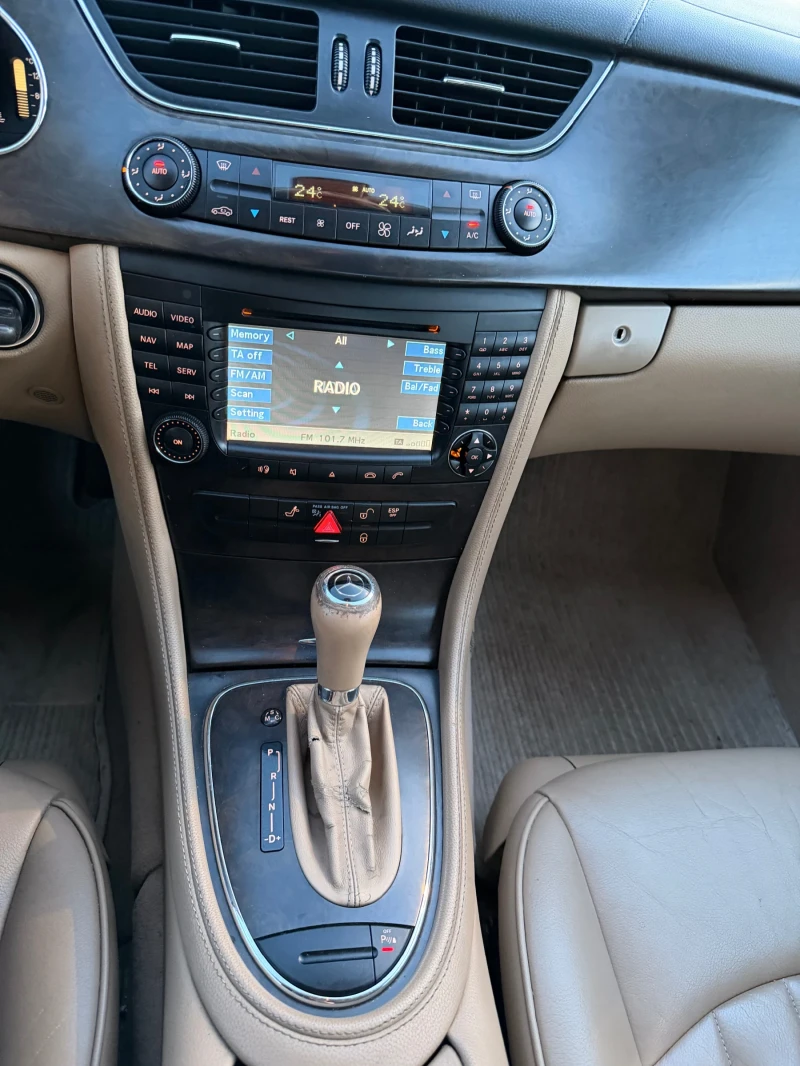 Mercedes-Benz CLS 320 CDI, снимка 15 - Автомобили и джипове - 53167526