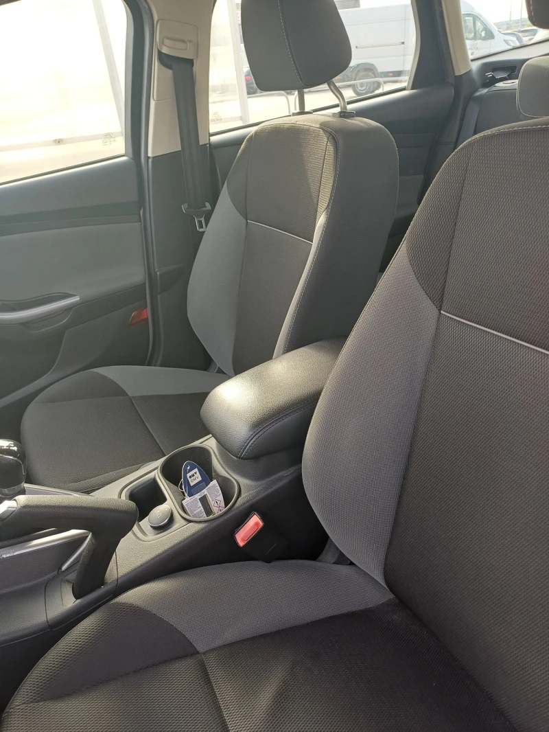 Ford Focus, снимка 10 - Автомобили и джипове - 53181365