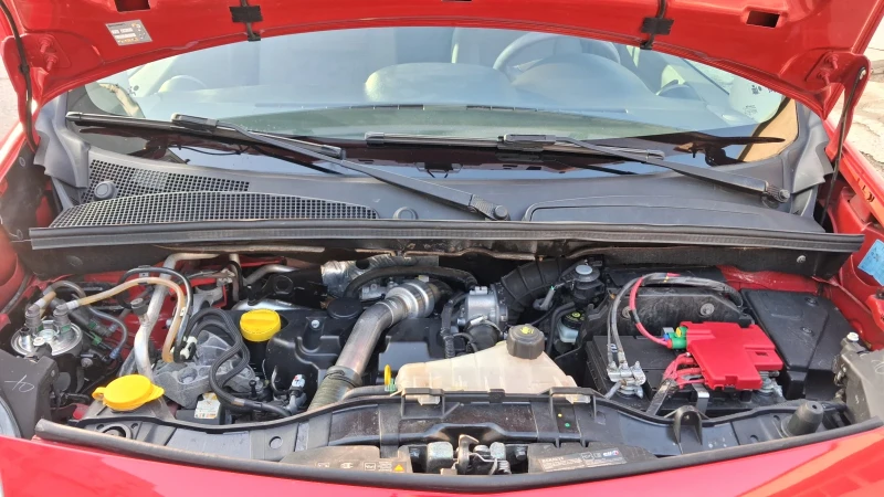 Renault Kangoo 1.5 DCI, снимка 13 - Автомобили и джипове - 53204138