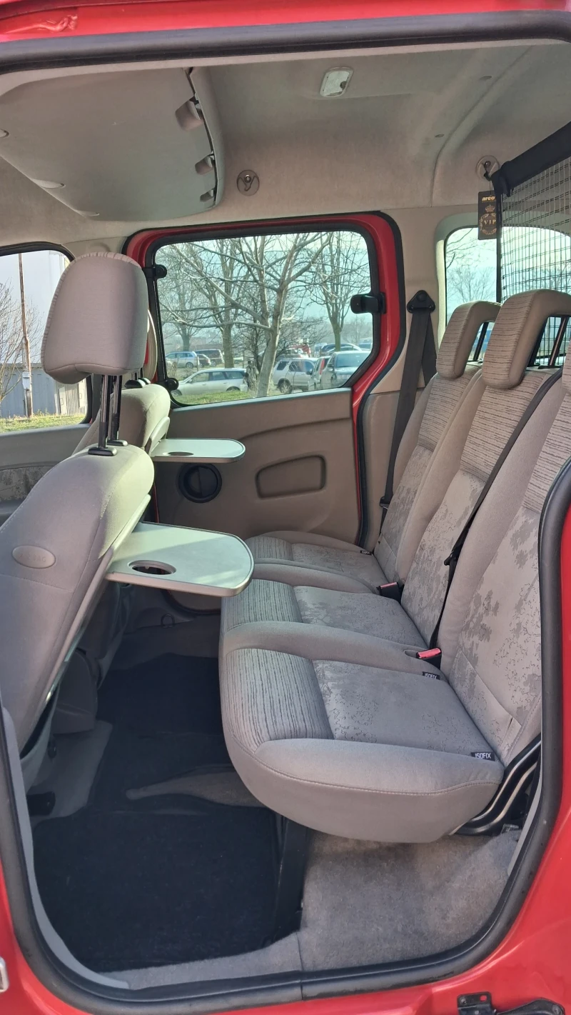 Renault Kangoo 1.5 DCI, снимка 8 - Автомобили и джипове - 53204138