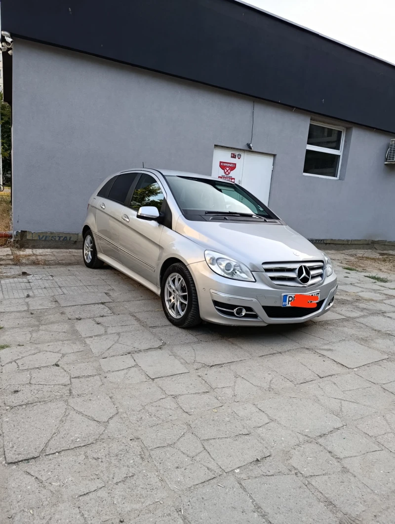 Mercedes-Benz B 200 Перфектен