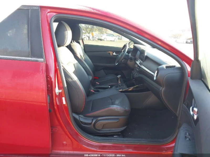 Kia Forte 1.6L I-4 DI, DOHC, VVT, TURBO, 201HP Front Wheel, снимка 12 - Автомобили и джипове - 53500950