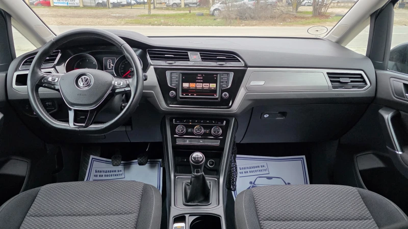 VW Touran KATO ЧИСТО НОВ/1.6d/110hp/7m, снимка 12 - Автомобили и джипове - 53514665