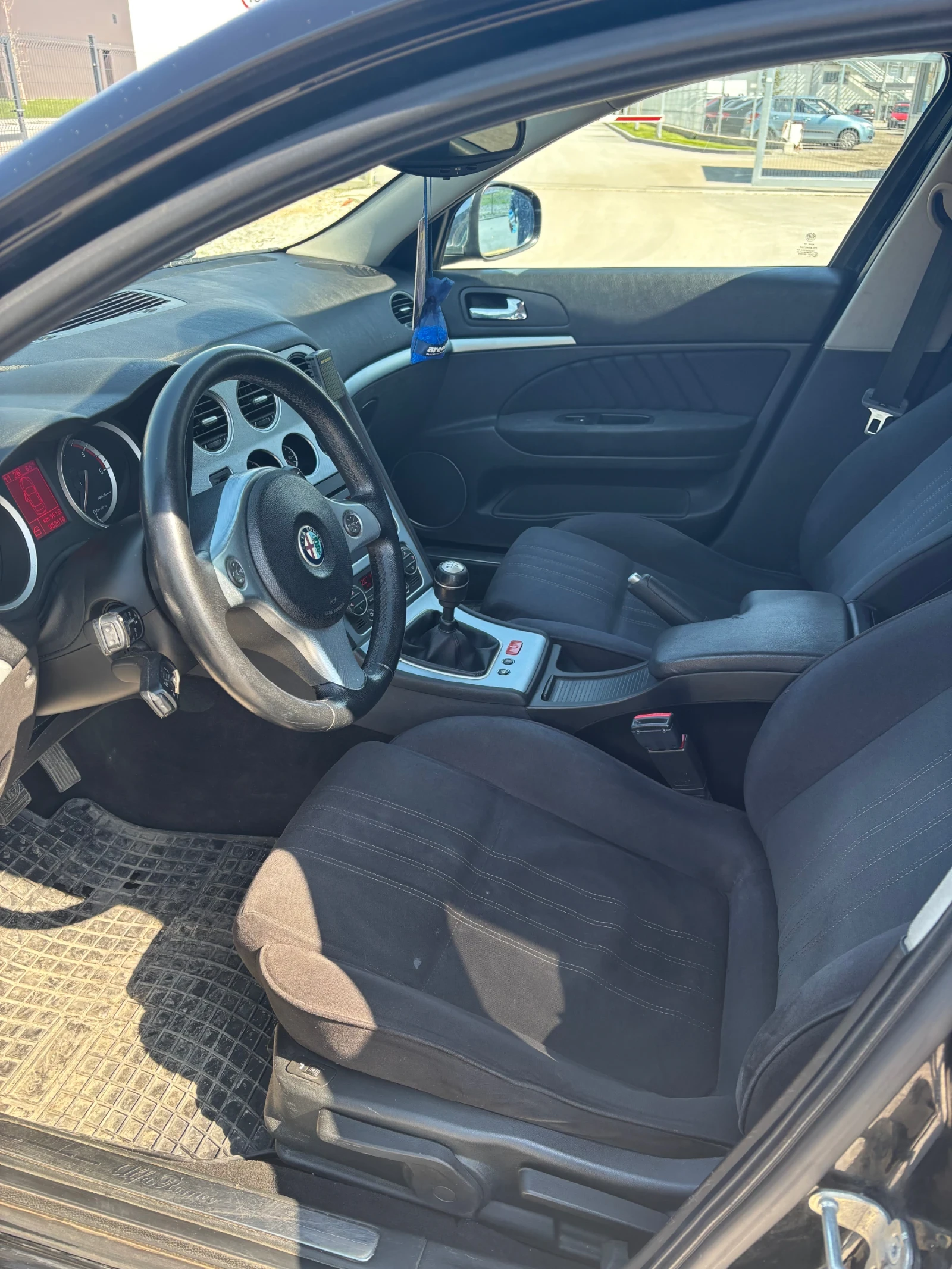 Alfa Romeo 159 1.9 JTDm 150hp euro 4 - изображение 9