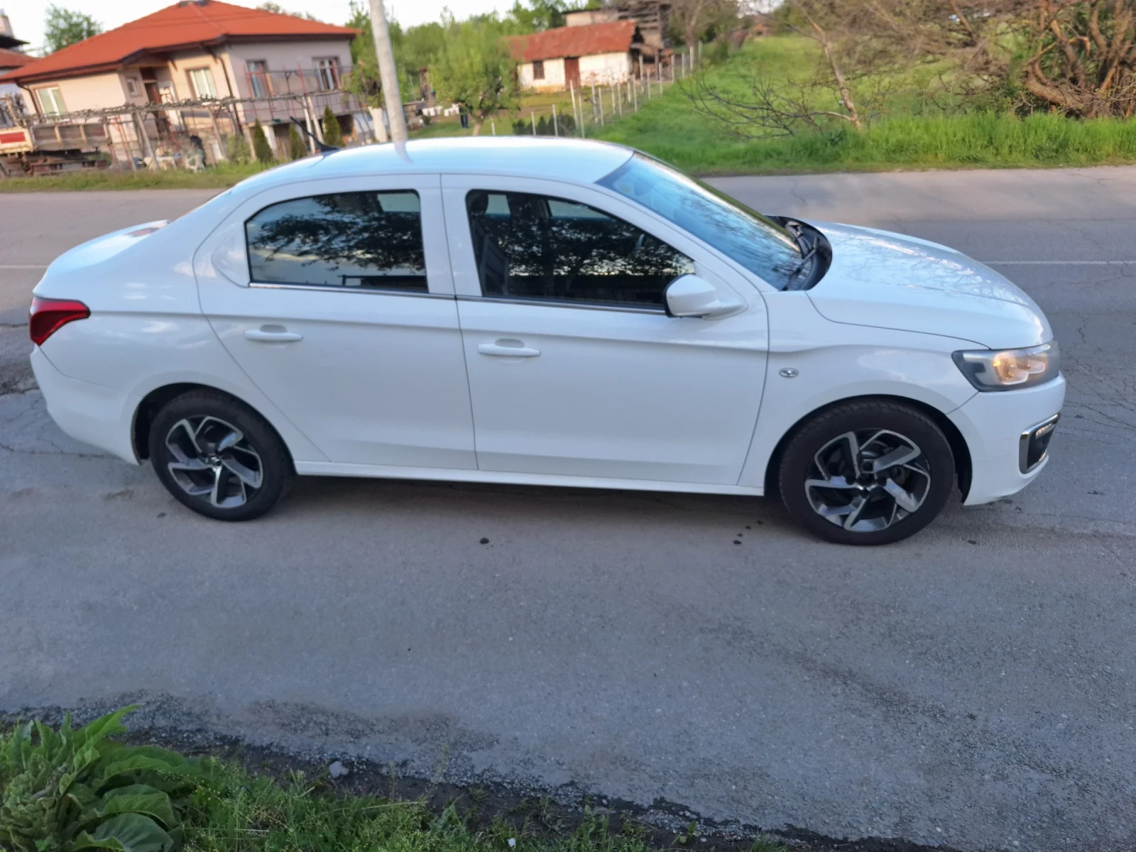 Citroen C-Elysee 1.6 LPG - изображение 6