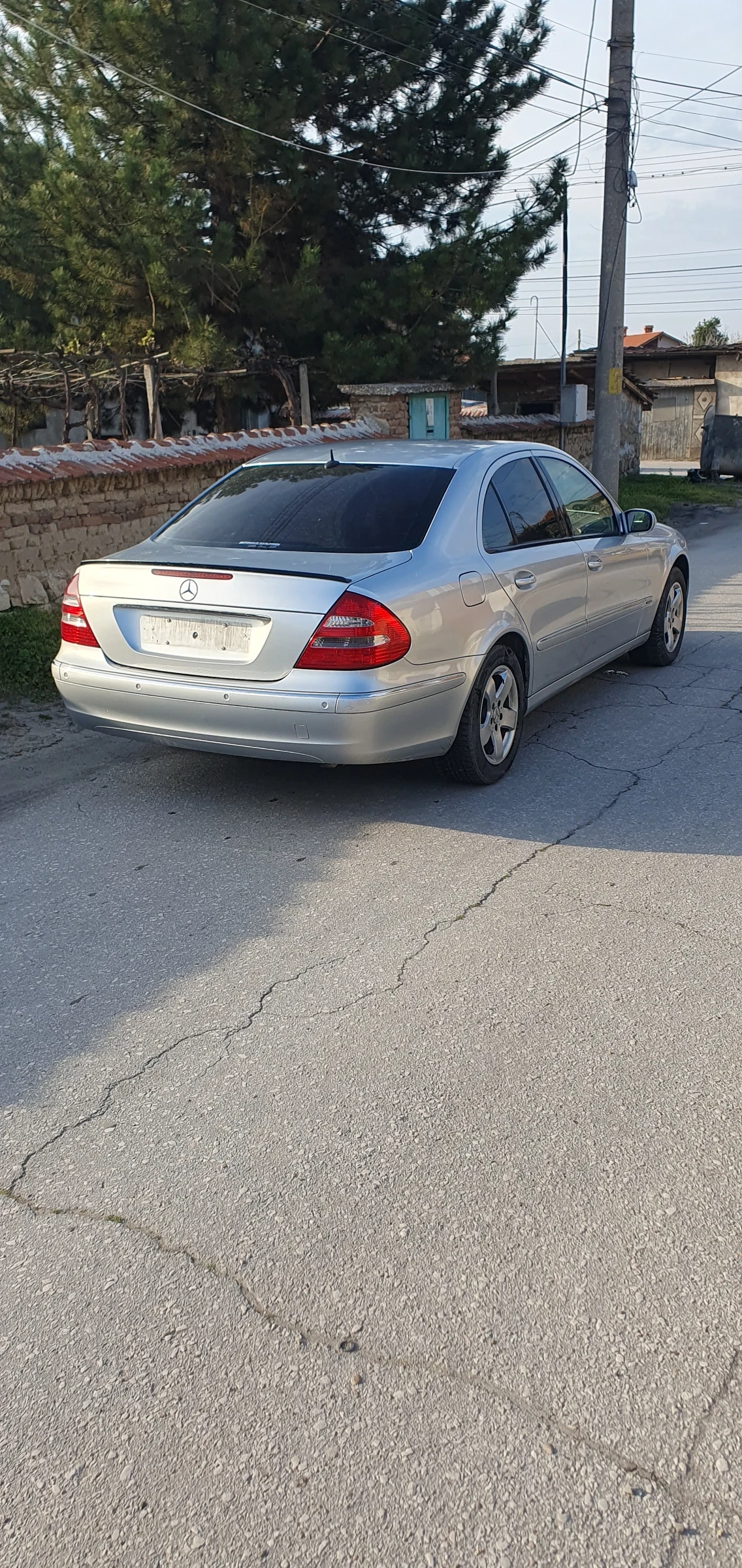Mercedes-Benz E 280  - изображение 6