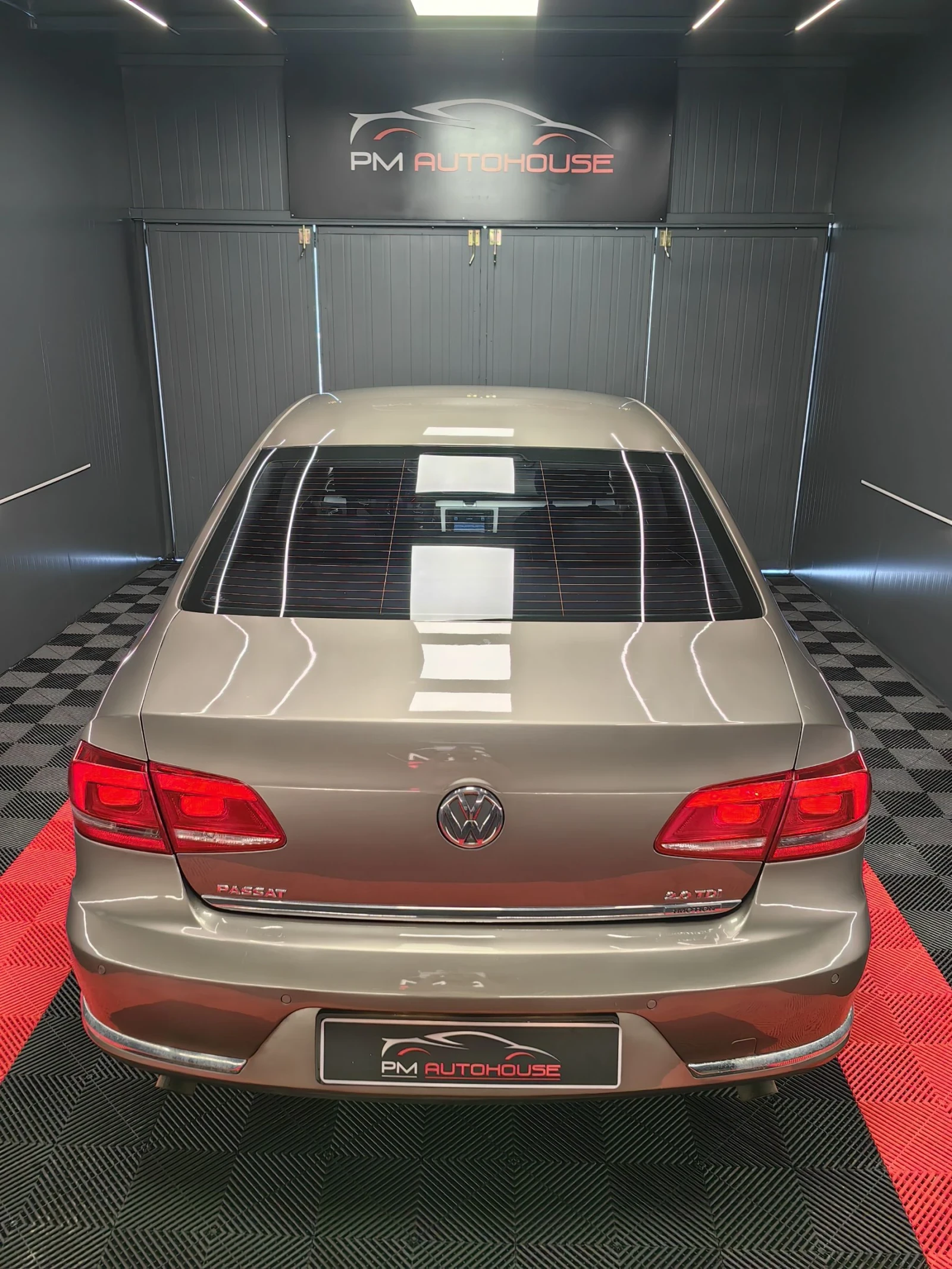 VW Passat 2.0 TDI HIGHLINE/4х4/170кс/ АВТОМАТ/ КОЖА /ПОДГРЕВ - изображение 5