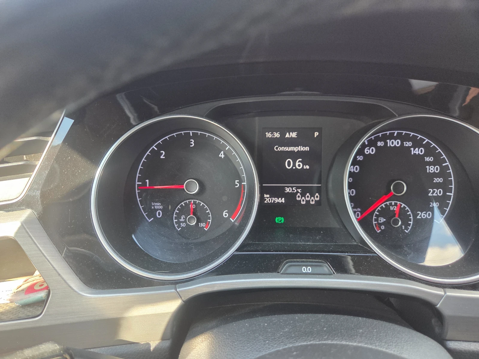 VW Touran  - изображение 8