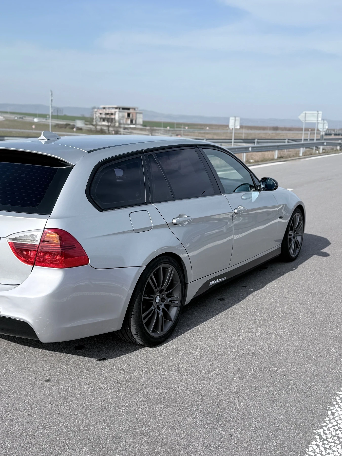 BMW 320  - изображение 5