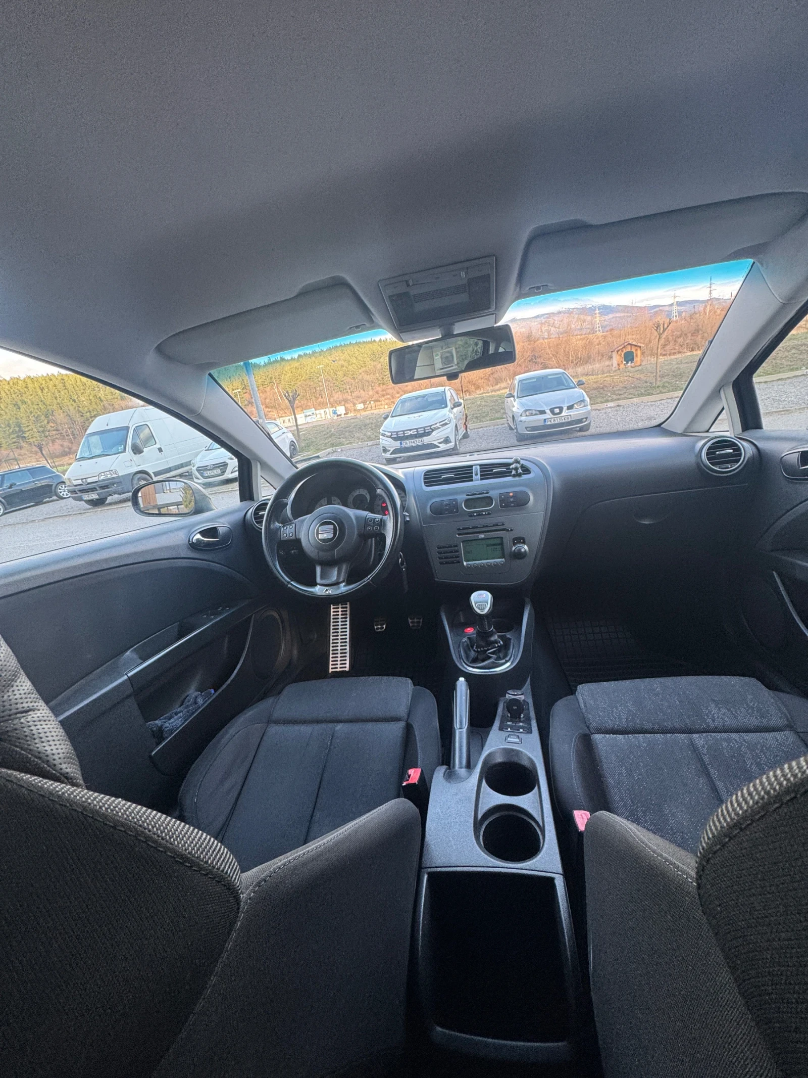 Seat Leon, снимка 5 - Автомобили и джипове - 53940467