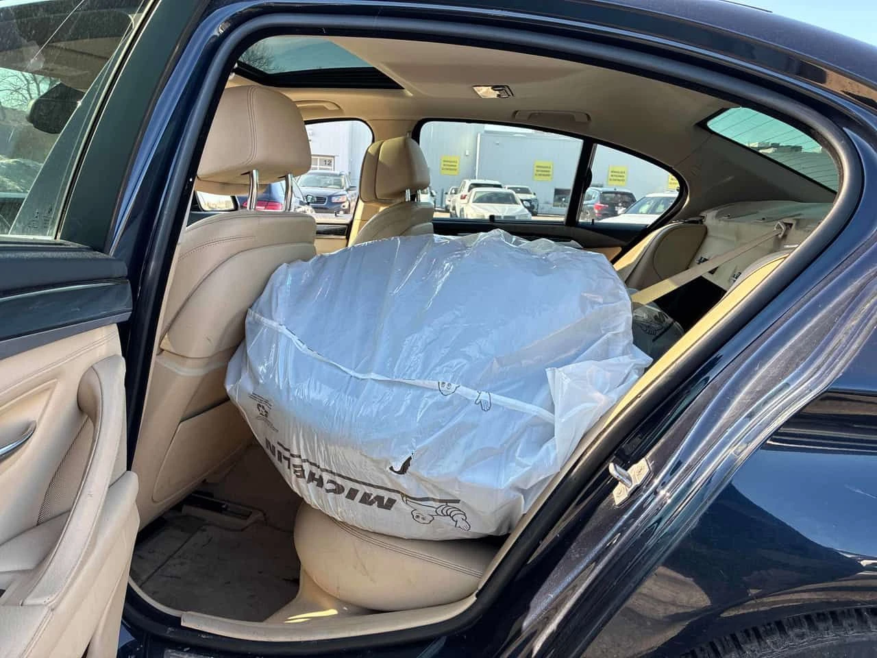 BMW 535 * 535i xDrive * CARFAX * ЦЕНА ДО БГ, снимка 10 - Автомобили и джипове - 54041783