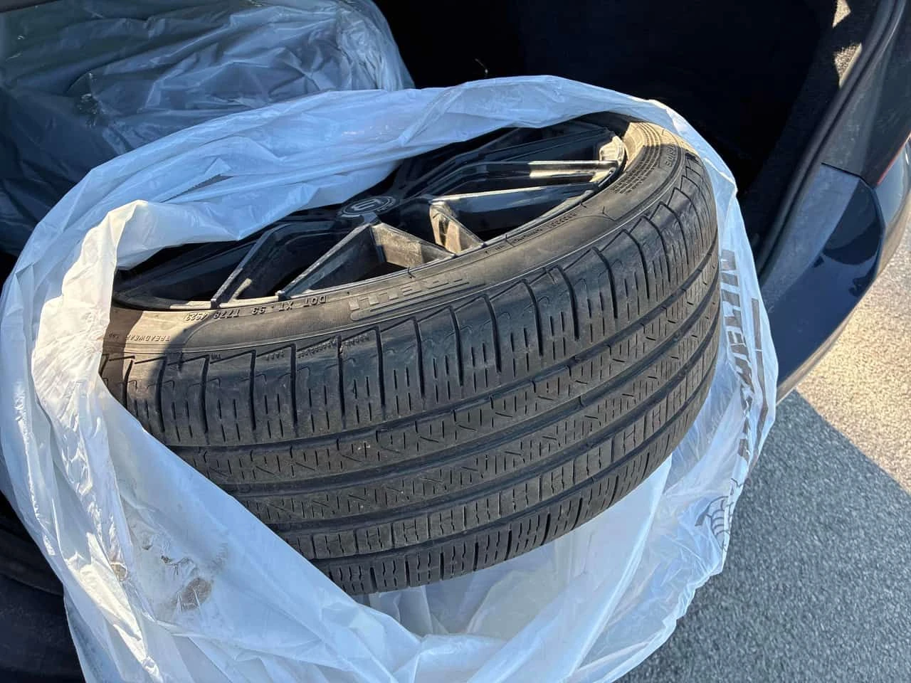 BMW 535 * 535i xDrive * CARFAX * ЦЕНА ДО БГ, снимка 15 - Автомобили и джипове - 54041783