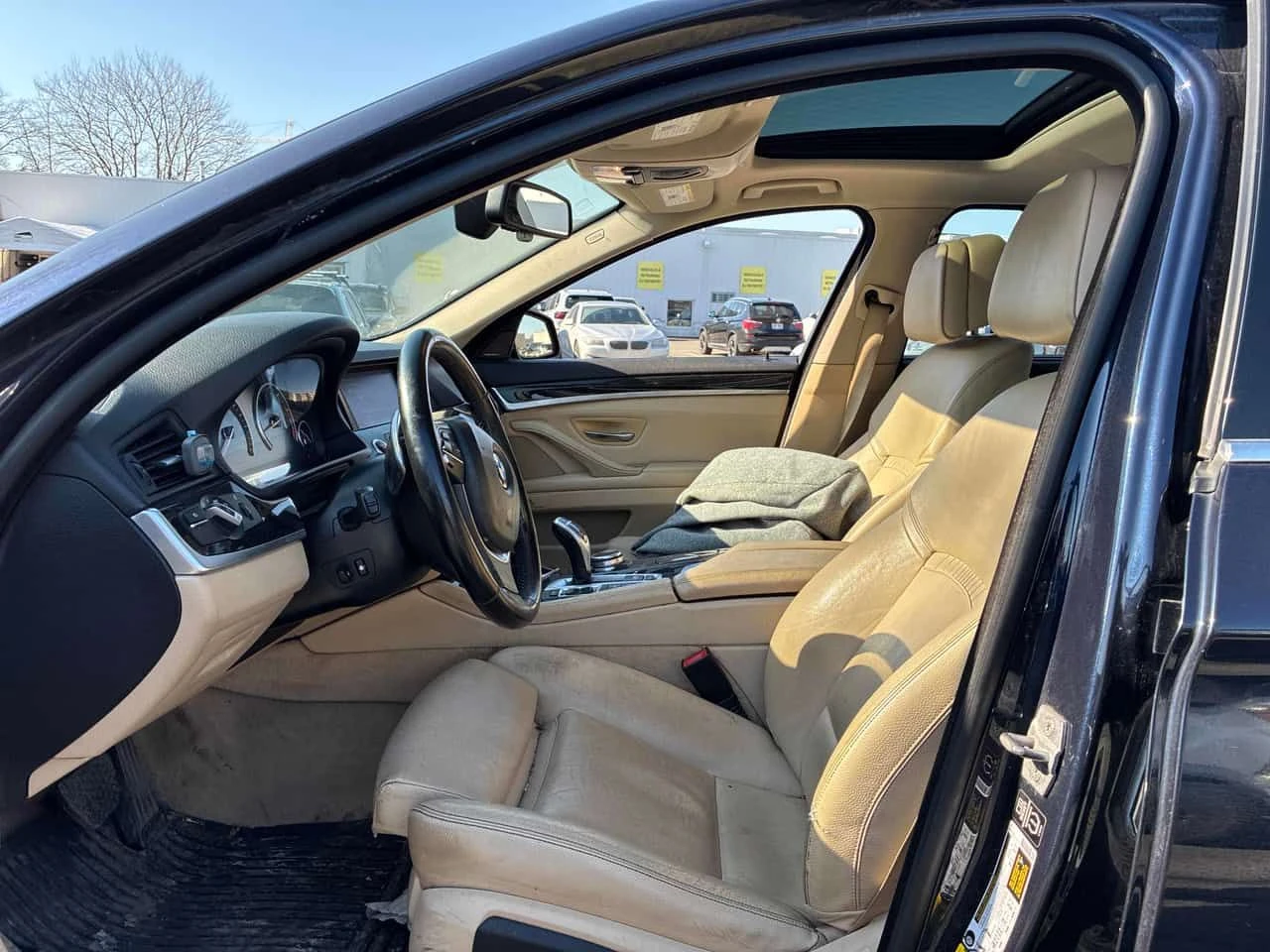 BMW 535 * 535i xDrive * CARFAX * ЦЕНА ДО БГ, снимка 6 - Автомобили и джипове - 54041783