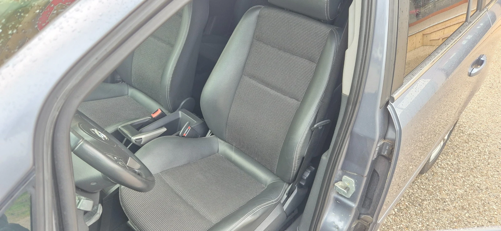 Opel Zafira 1.9cdti* 7м.6ск.* Кожа* , снимка 3 - Автомобили и джипове - 54208232