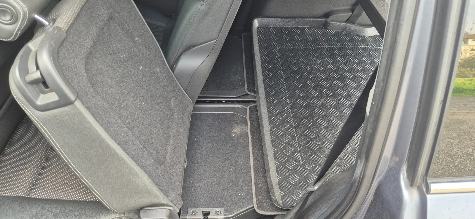 Opel Zafira 1.9cdti* 7м.6ск.* Кожа* , снимка 9 - Автомобили и джипове - 54208232