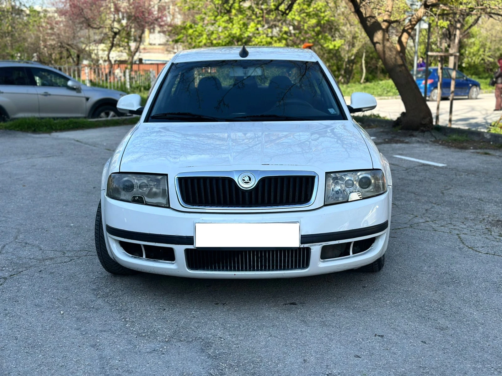 Skoda Superb Отлична /Топ, снимка 2 - Автомобили и джипове - 54331130