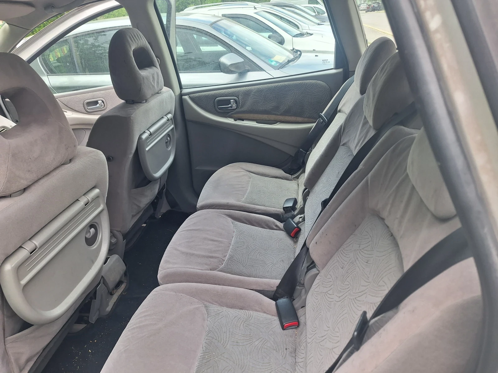 Nissan Almera tino, снимка 6 - Автомобили и джипове - 54487324