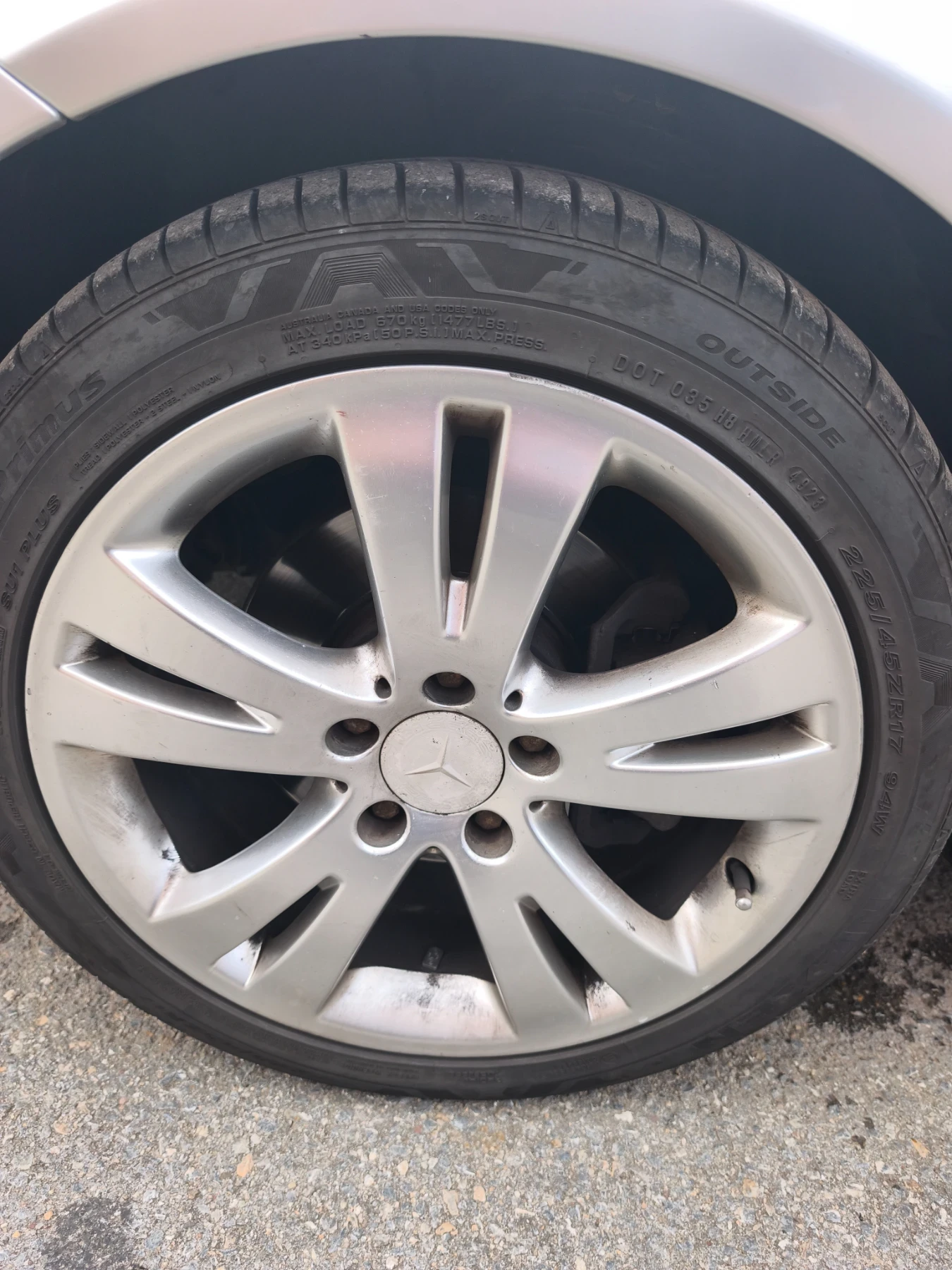 Mercedes-Benz C 220, снимка 12 - Автомобили и джипове - 54656558