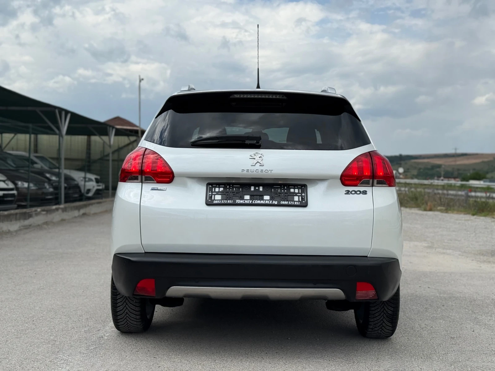 Peugeot 2008 1.2i-TURBO-99.000km-NEW-TOP-NAVI-TV-DVD-LED, снимка 5 - Автомобили и джипове - 54740956