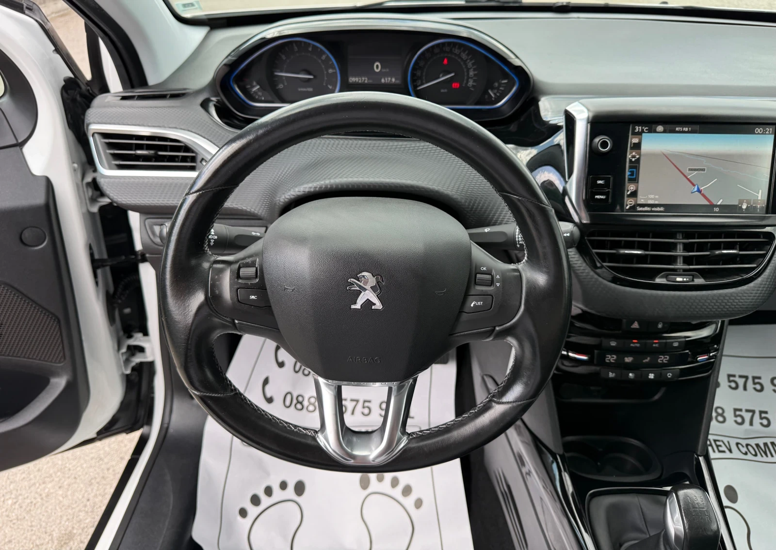 Peugeot 2008 1.2i-TURBO-99.000km-NEW-TOP-NAVI-TV-DVD-LED, снимка 8 - Автомобили и джипове - 54740956