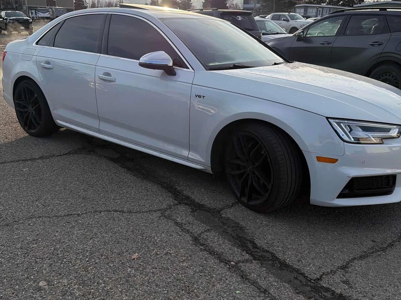 Audi S4 Technik / 360 / B&O / MАСАЖИ / АВТОКРЕДИТ , снимка 2 - Автомобили и джипове - 54813885