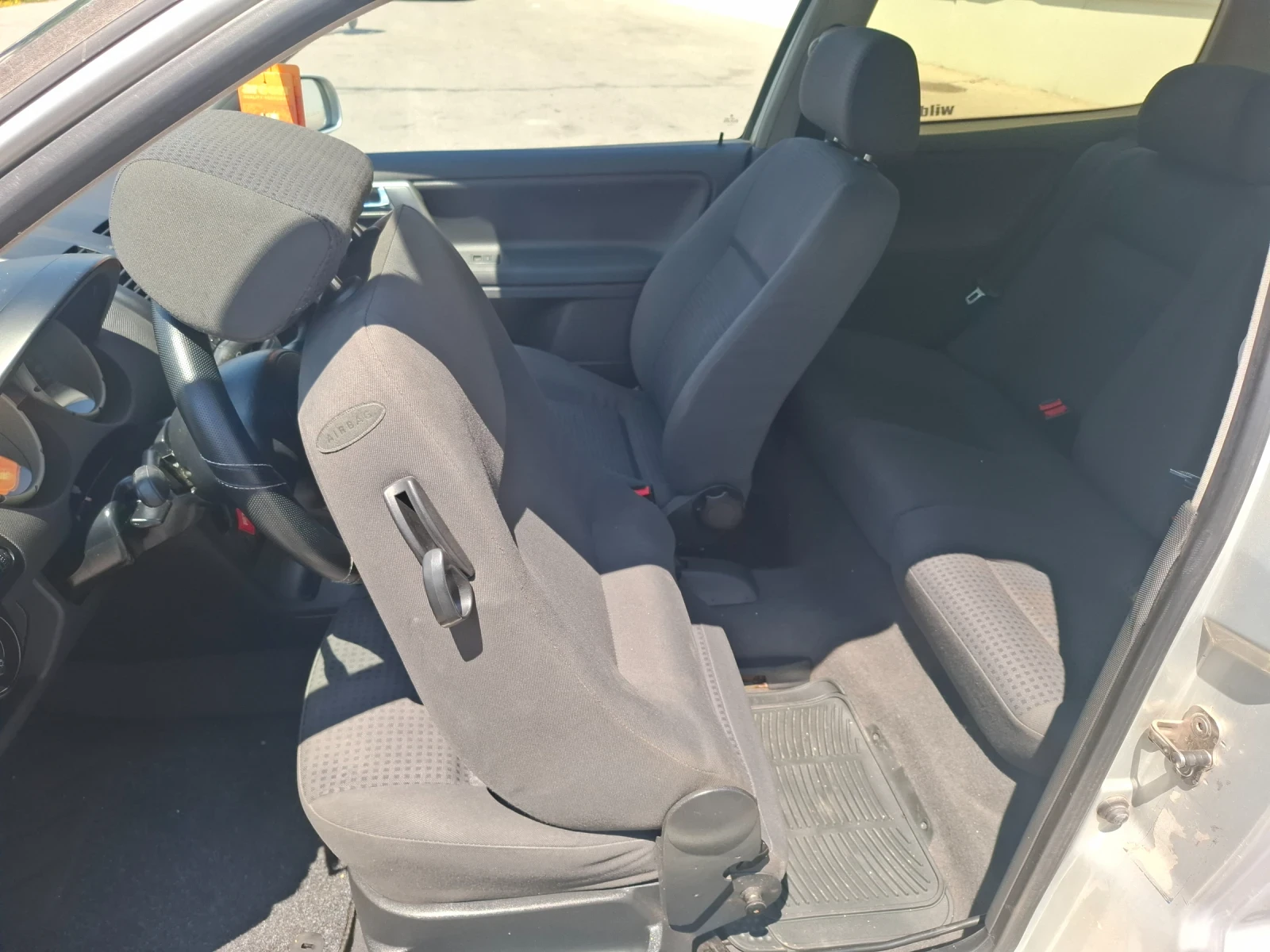 VW Polo 1.4 Бензин, снимка 7 - Автомобили и джипове - 55259968