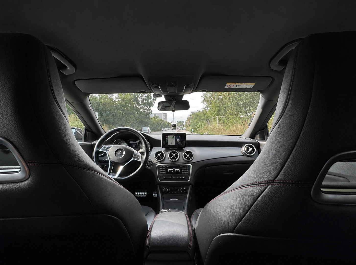 Mercedes-Benz CLA 200 AMG Line, снимка 6 - Автомобили и джипове - 55378536