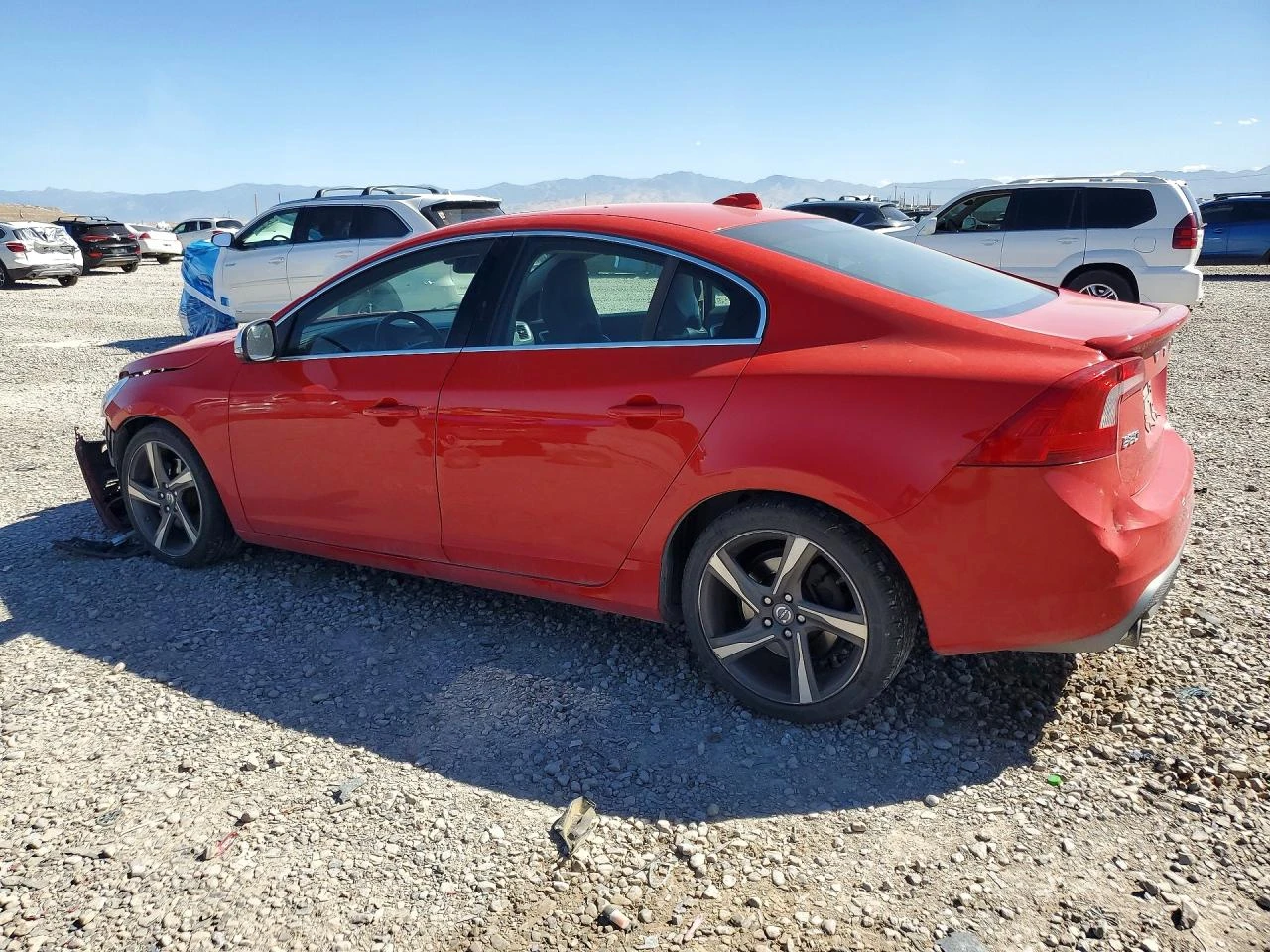 Volvo S60 T6* AWD* R-DESIGN* ОПЦИЯ ЗА ЛИЗИНГ, снимка 2 - Автомобили и джипове - 56310601