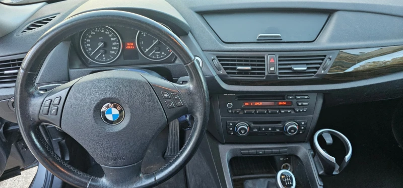 BMW X1 2.0, снимка 13 - Автомобили и джипове - 47419363