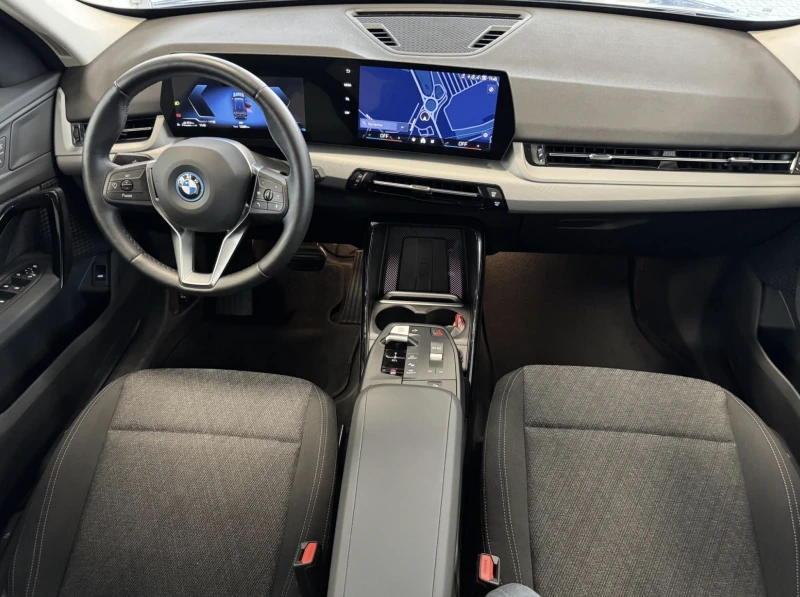 BMW X1 25e xDrive LED/Камера/Fast Charging, снимка 5 - Автомобили и джипове - 52020728