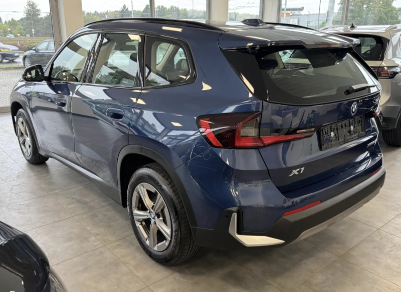 BMW X1 25e xDrive LED/Камера/Fast Charging, снимка 3 - Автомобили и джипове - 52020728