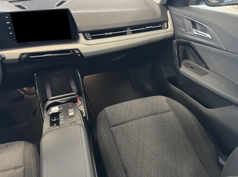 BMW X1 25e xDrive LED/Камера/Fast Charging, снимка 6 - Автомобили и джипове - 52020728