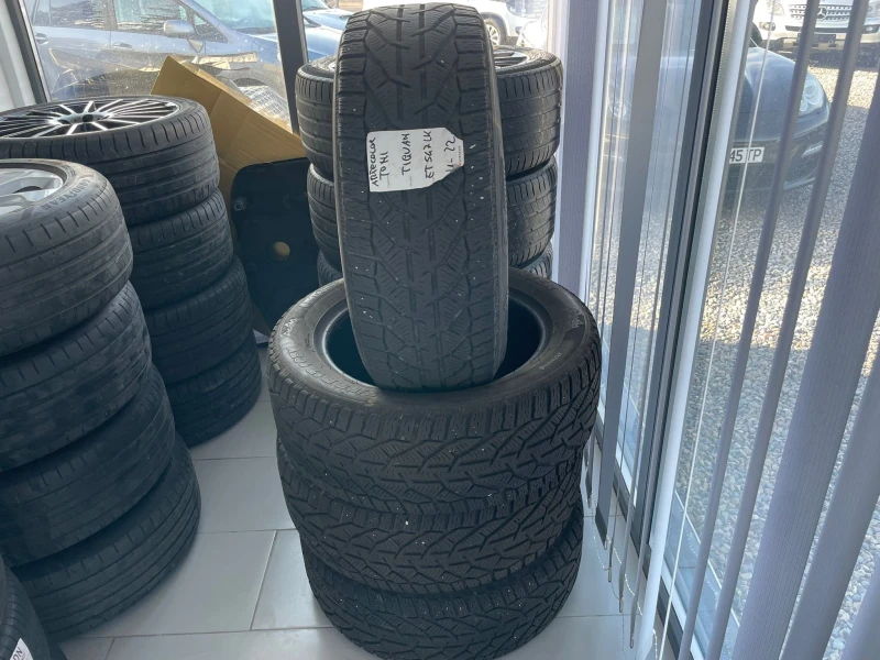 VW Tiguan /ET547LK, снимка 15 - Автомобили и джипове - 52434817