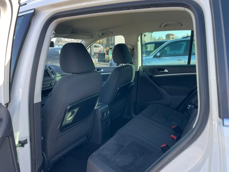 VW Tiguan /ET547LK, снимка 11 - Автомобили и джипове - 52434817