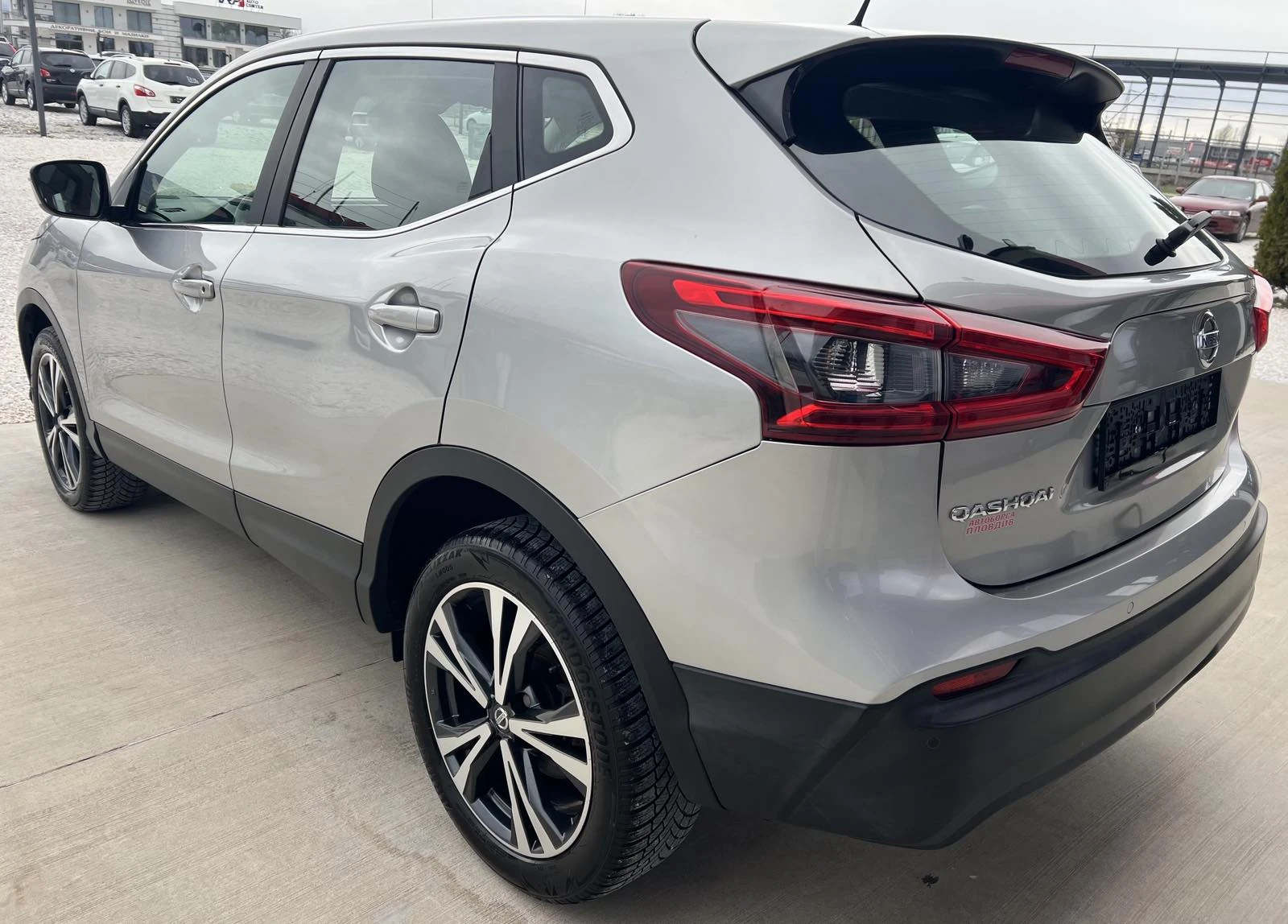 Nissan Qashqai 1.5 dCi - изображение 4
